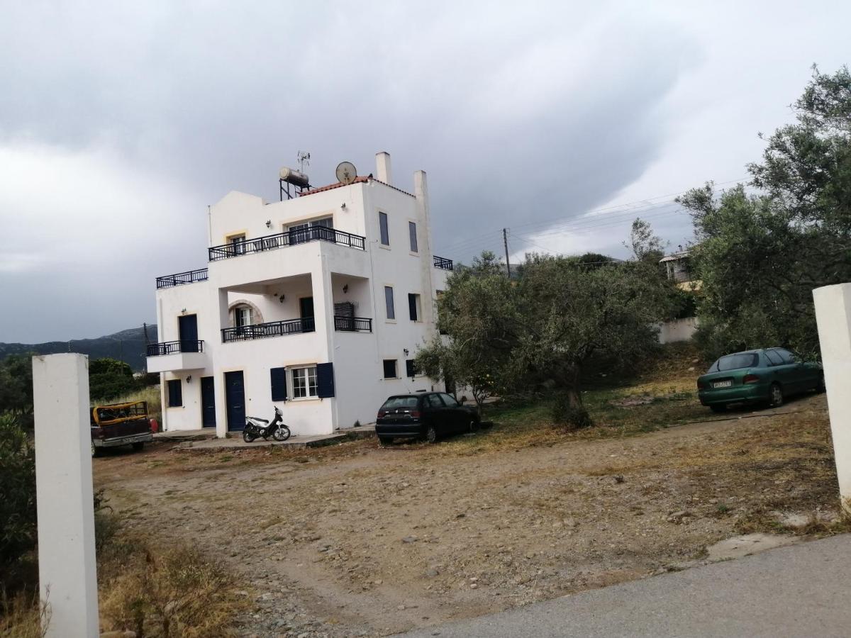 White House Apartment Monemvasia Exterior photo